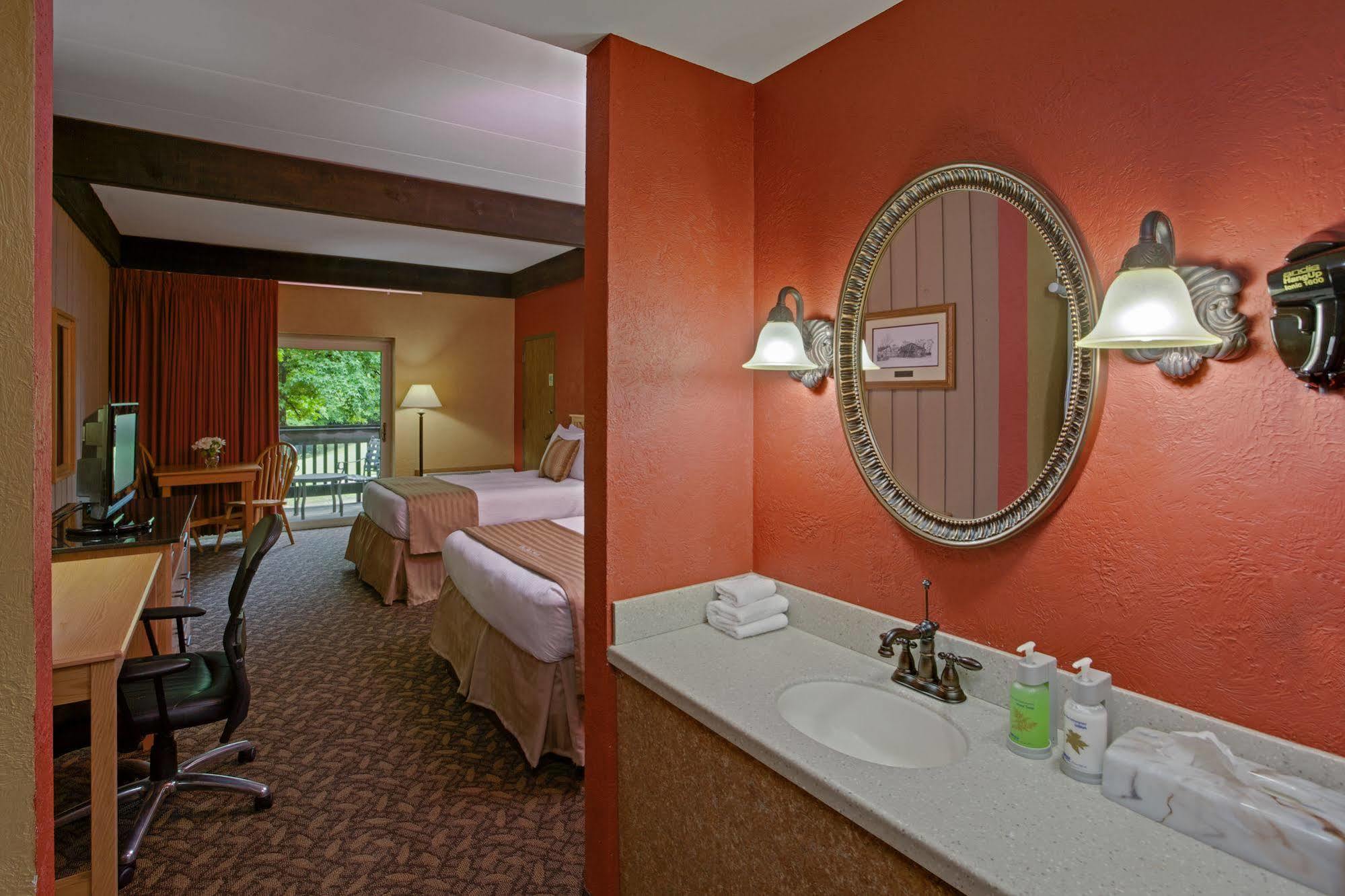 Mohican Lodge And Conference Center Perrysville Luaran gambar