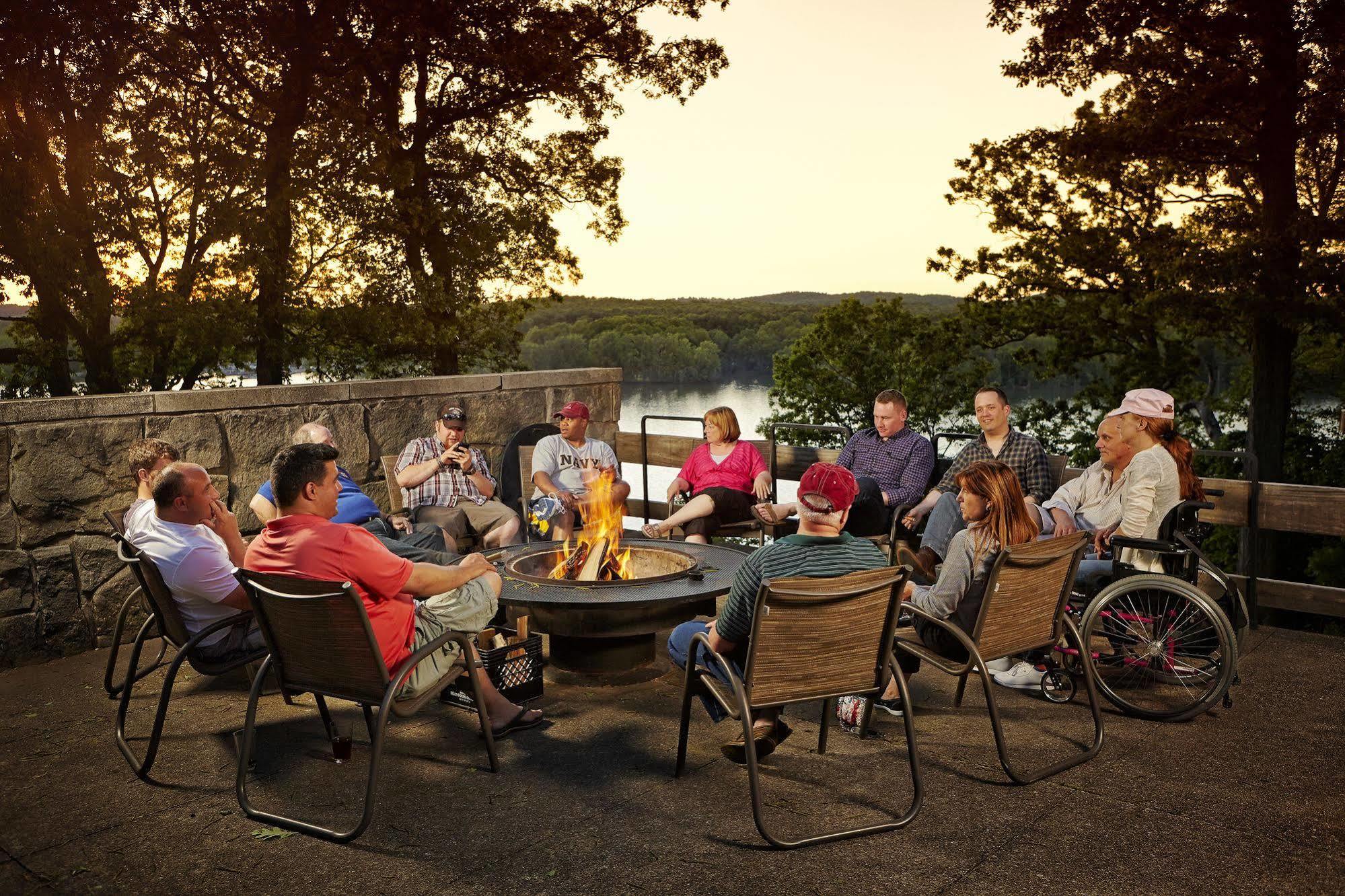 Mohican Lodge And Conference Center Perrysville Luaran gambar