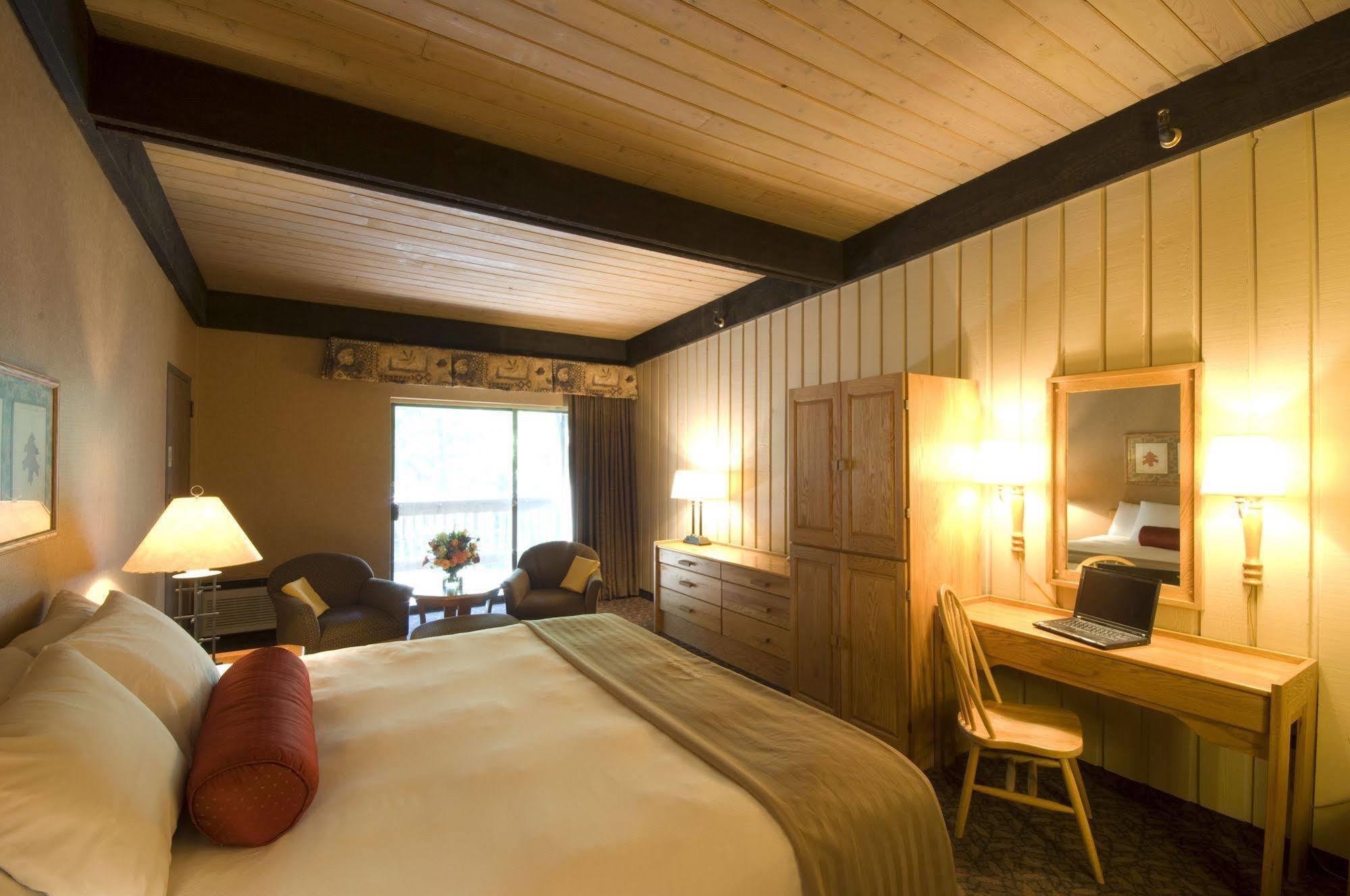 Mohican Lodge And Conference Center Perrysville Luaran gambar